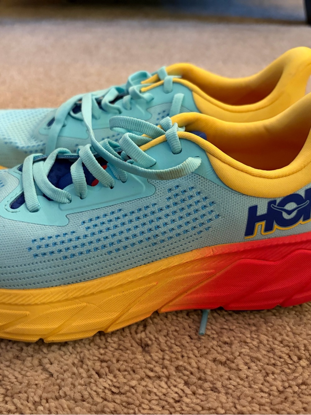 Hoka Light Blue, Yellow & Red Arahi 7 Running Shoe - Picture 8 of 13
